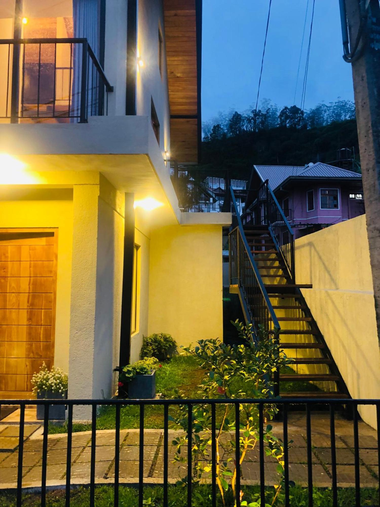 R21 Nuwara Eliya Hotel Buitenkant foto