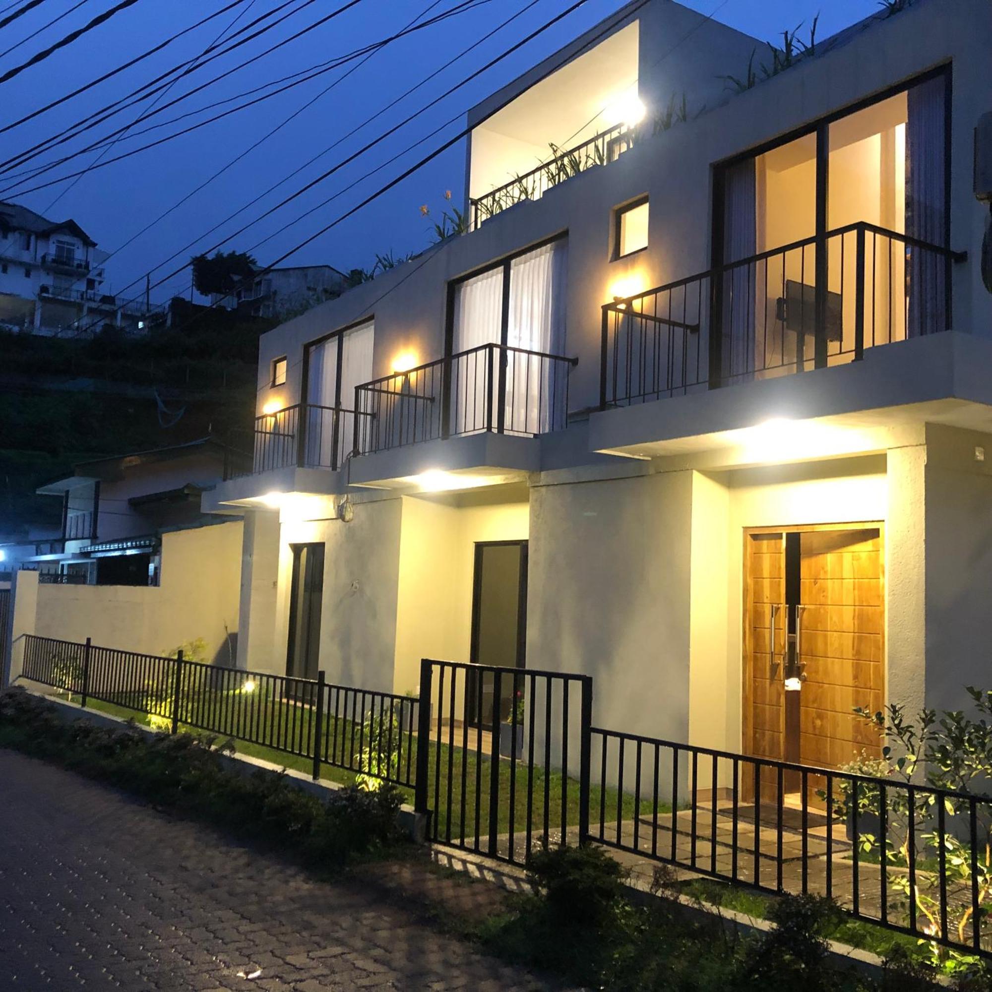 R21 Nuwara Eliya Hotel Buitenkant foto